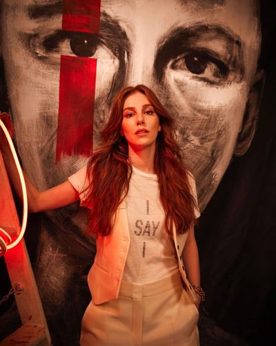 Elçin Sangu seksi ifşa fotoğrafı 63