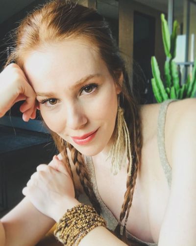 Elçin Sangu seksi ifşa fotoğrafı 70
