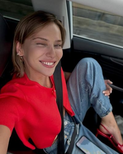 Elçin Zehra İrem seksi ifşa fotoğrafı 43