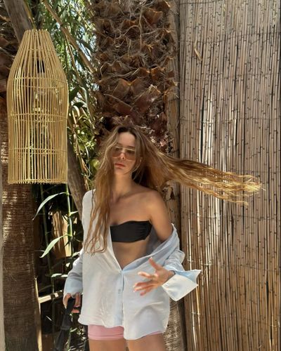 Elçin Zehra İrem seksi ifşa fotoğrafı 5