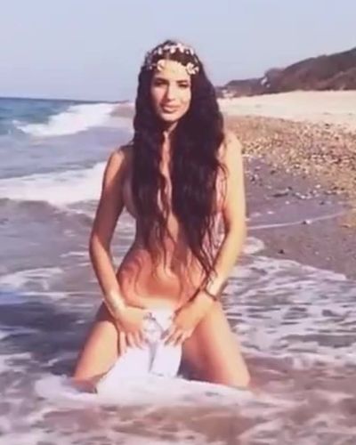 Elif Çelik seksi ifşa fotoğrafı 12 — Elif Çelik Sexy Photoshoot On The Beach (2022)