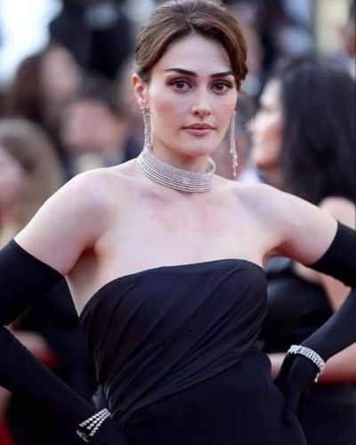Esra Bilgiç seksi ifşa fotoğrafı 85498