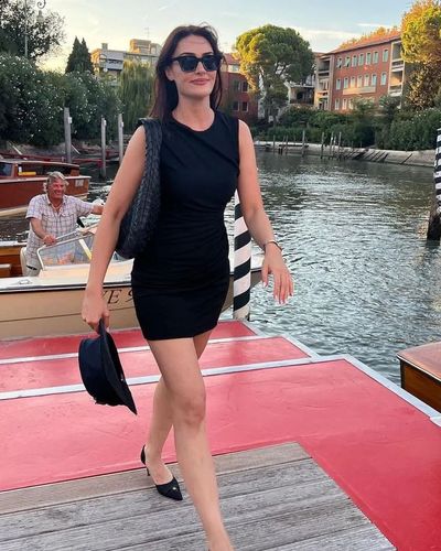 Esra Bilgiç seksi ifşa fotoğrafı 85476