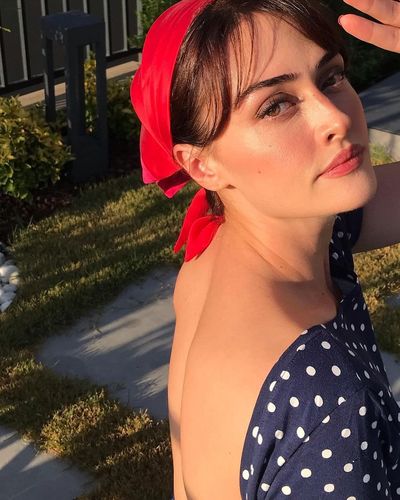 Esra Bilgiç seksi ifşa fotoğrafı 85458