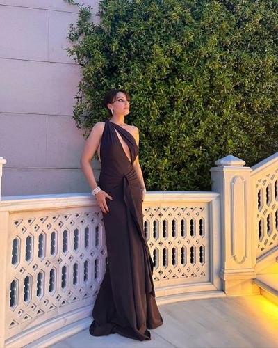 Esra Bilgiç seksi ifşa fotoğrafı 85454