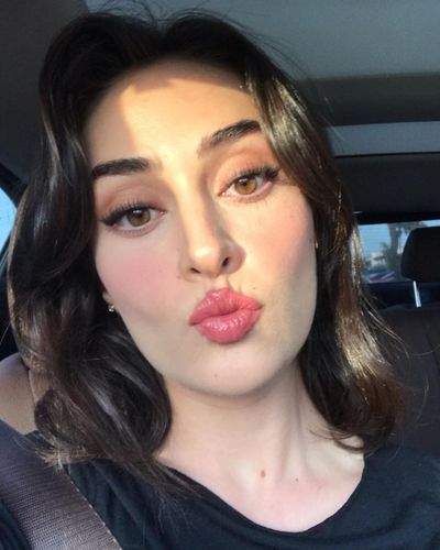 Esra Bilgiç seksi ifşa fotoğrafı 85440