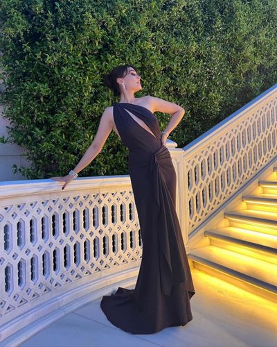 Esra Bilgiç seksi ifşa fotoğrafı 85439