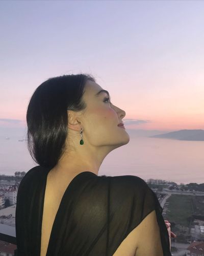Esra Bilgiç seksi ifşa fotoğrafı 85431