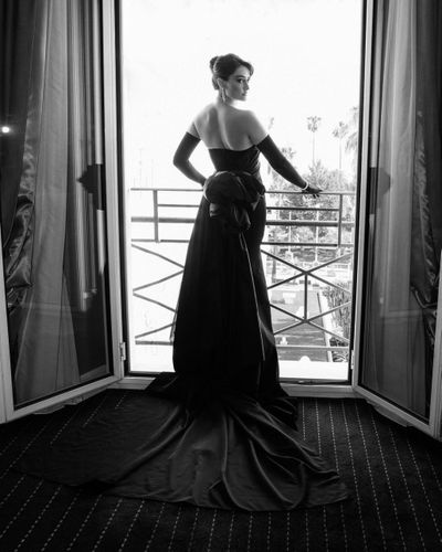 Esra Bilgiç seksi ifşa fotoğrafı 85380