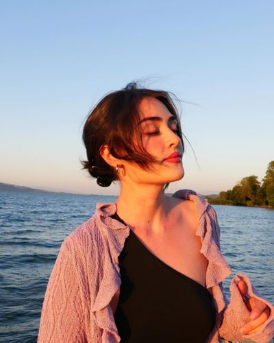 Esra Bilgiç seksi ifşa fotoğrafı 85376