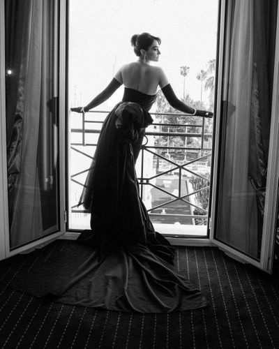 Esra Bilgiç seksi ifşa fotoğrafı 85345