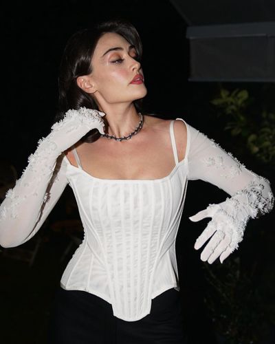 Esra Bilgiç seksi ifşa fotoğrafı 85326
