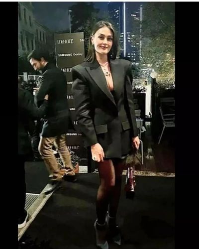 Esra Bilgiç seksi ifşa fotoğrafı 85307