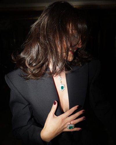 Esra Bilgiç seksi ifşa fotoğrafı 85265