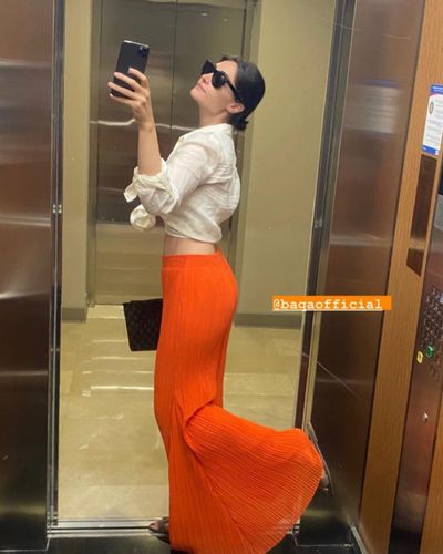 Esra Bilgiç seksi ifşa fotoğrafı 85257