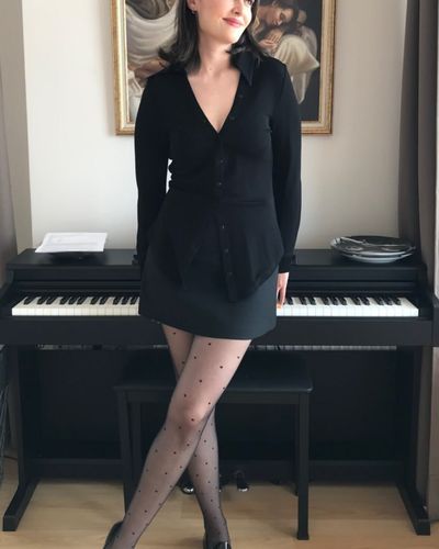 Esra Bilgiç seksi ifşa fotoğrafı 85240