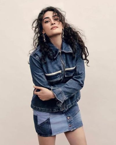 Esra Bilgiç seksi ifşa fotoğrafı 85198