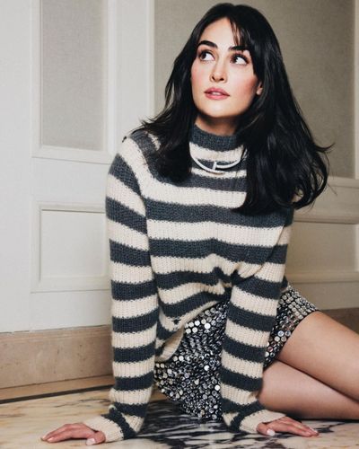 Esra Bilgiç seksi ifşa fotoğrafı 85160