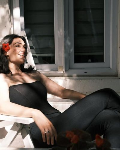 Esra Bilgiç seksi ifşa fotoğrafı 85158