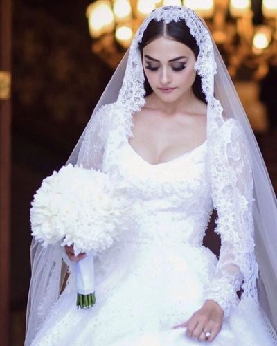 Esra Bilgiç seksi ifşa fotoğrafı 85150