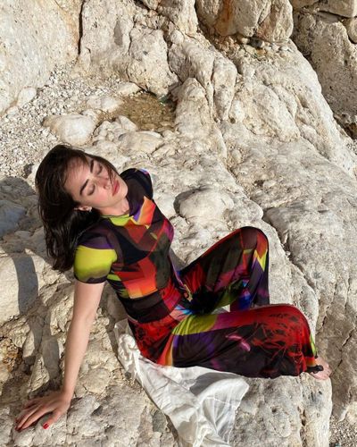 Esra Bilgiç seksi ifşa fotoğrafı 85136