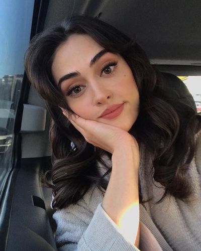 Esra Bilgiç seksi ifşa fotoğrafı 85091