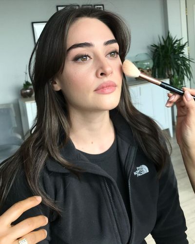 Esra Bilgiç seksi ifşa fotoğrafı 85088