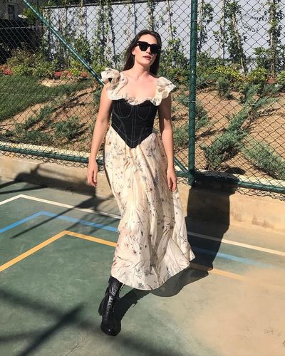 Esra Bilgiç seksi ifşa fotoğrafı 85083
