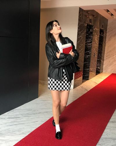 Esra Bilgiç seksi ifşa fotoğrafı 85068