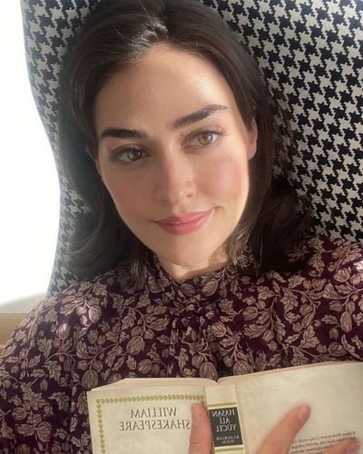 Esra Bilgiç seksi ifşa fotoğrafı 85057