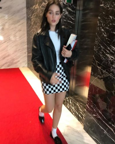 Esra Bilgiç seksi ifşa fotoğrafı 85056
