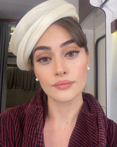 Esra Bilgiç seksi ifşa fotoğrafı 85054