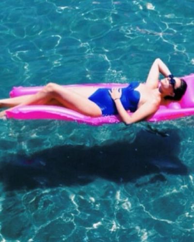 Esra Bilgiç seksi ifşa fotoğrafı 85053