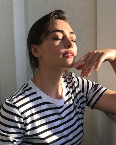 Esra Bilgiç seksi ifşa fotoğrafı 85049