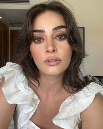 Esra Bilgiç seksi ifşa fotoğrafı 85037