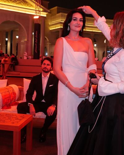 Esra Bilgiç seksi ifşa fotoğrafı 866
