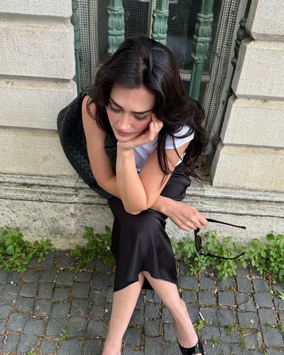 Esra Bilgiç seksi ifşa fotoğrafı 867