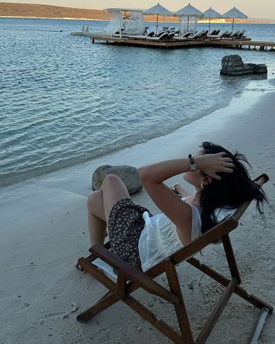 Esra Bilgiç seksi ifşa fotoğrafı 400