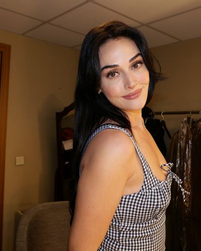 Esra Bilgiç seksi ifşa fotoğrafı 921