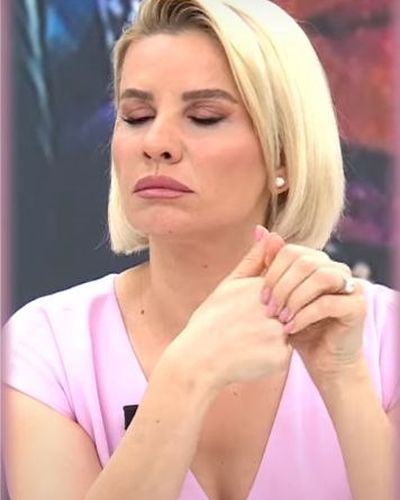 Esra Erol seksi ifşa fotoğrafı 195