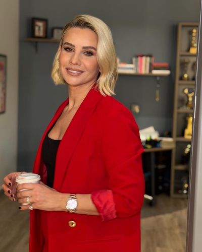 Esra Erol seksi ifşa fotoğrafı 210