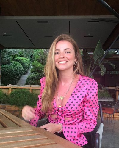 Ezgi Eyüboğlu seksi ifşa fotoğrafı 115