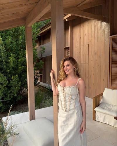 Ezgi Eyüboğlu seksi ifşa fotoğrafı 237