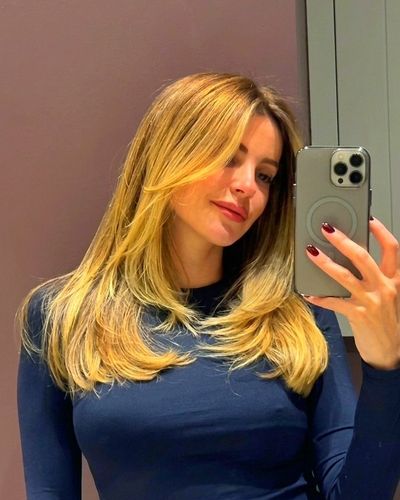 Ezgi Eyüboğlu seksi ifşa fotoğrafı 246