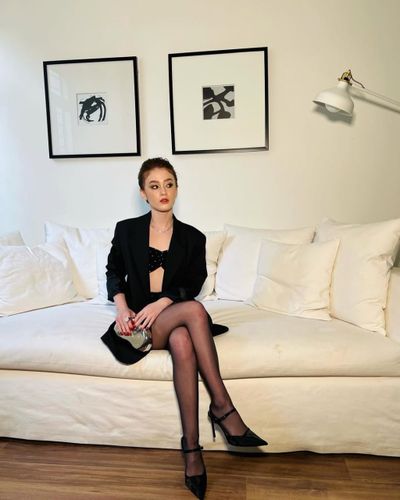 Ezgi Gör seksi ifşa fotoğrafı 5
