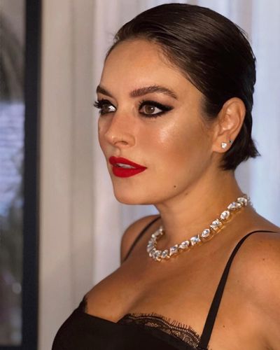 Ezgi Mola seksi ifşa fotoğrafı 44