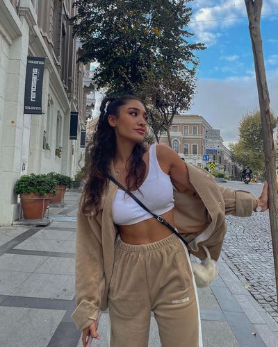 Ezgi Sert seksi ifşa fotoğrafı 4