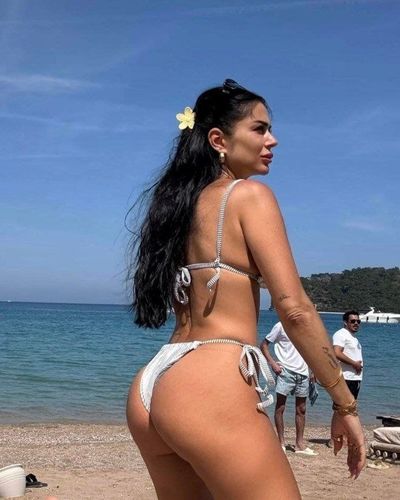 Ezgizem seksi ifşa fotoğrafı 3