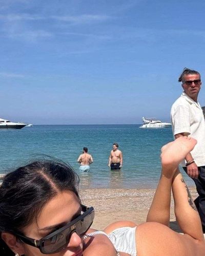Ezgizem seksi ifşa fotoğrafı 4