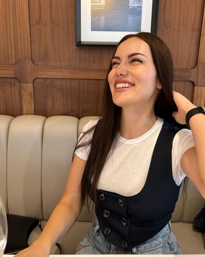 Fahriye Evcen seksi ifşa fotoğrafı 116